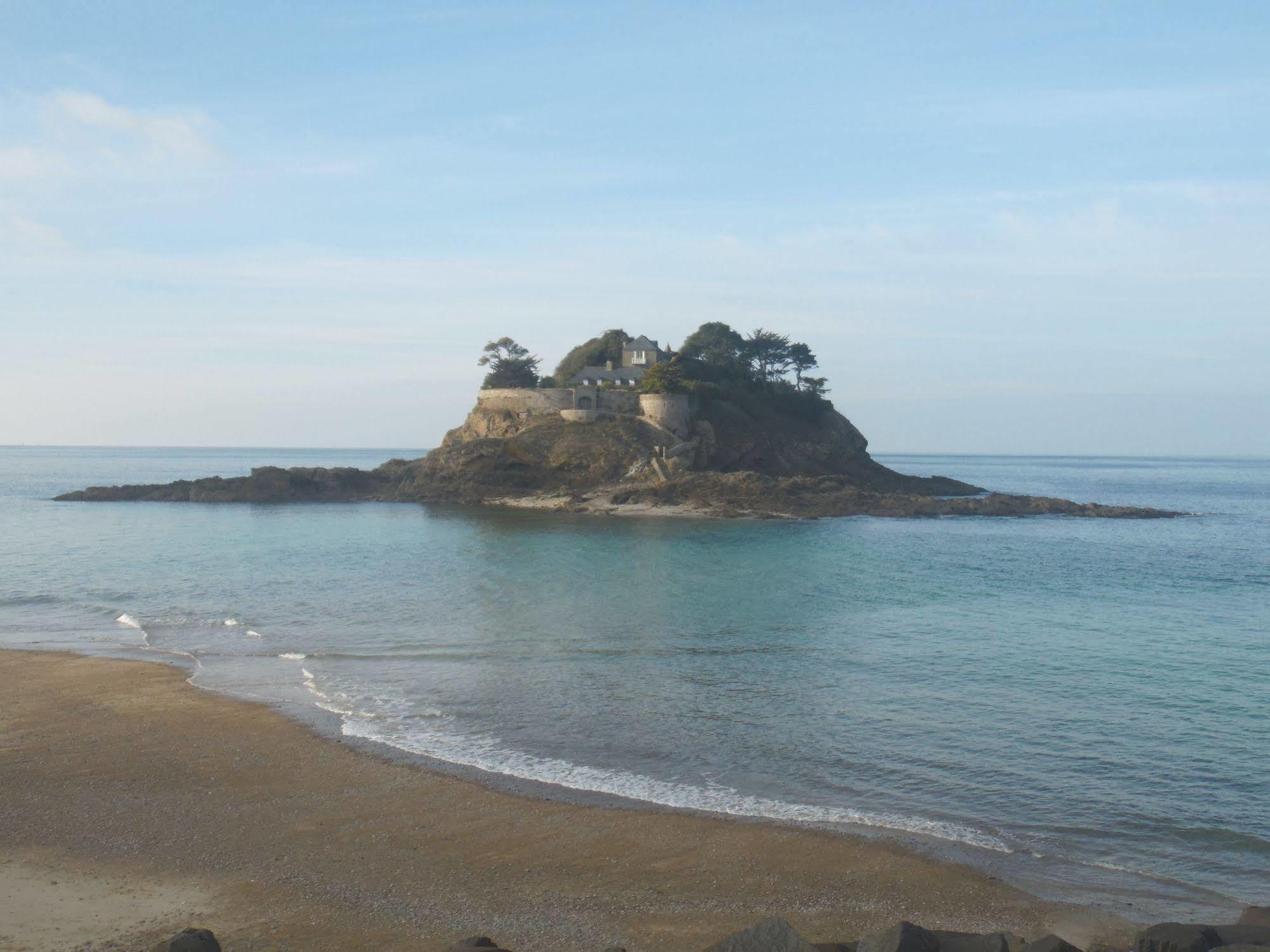 Residence La Hoguette Saint-Malo Buitenkant foto